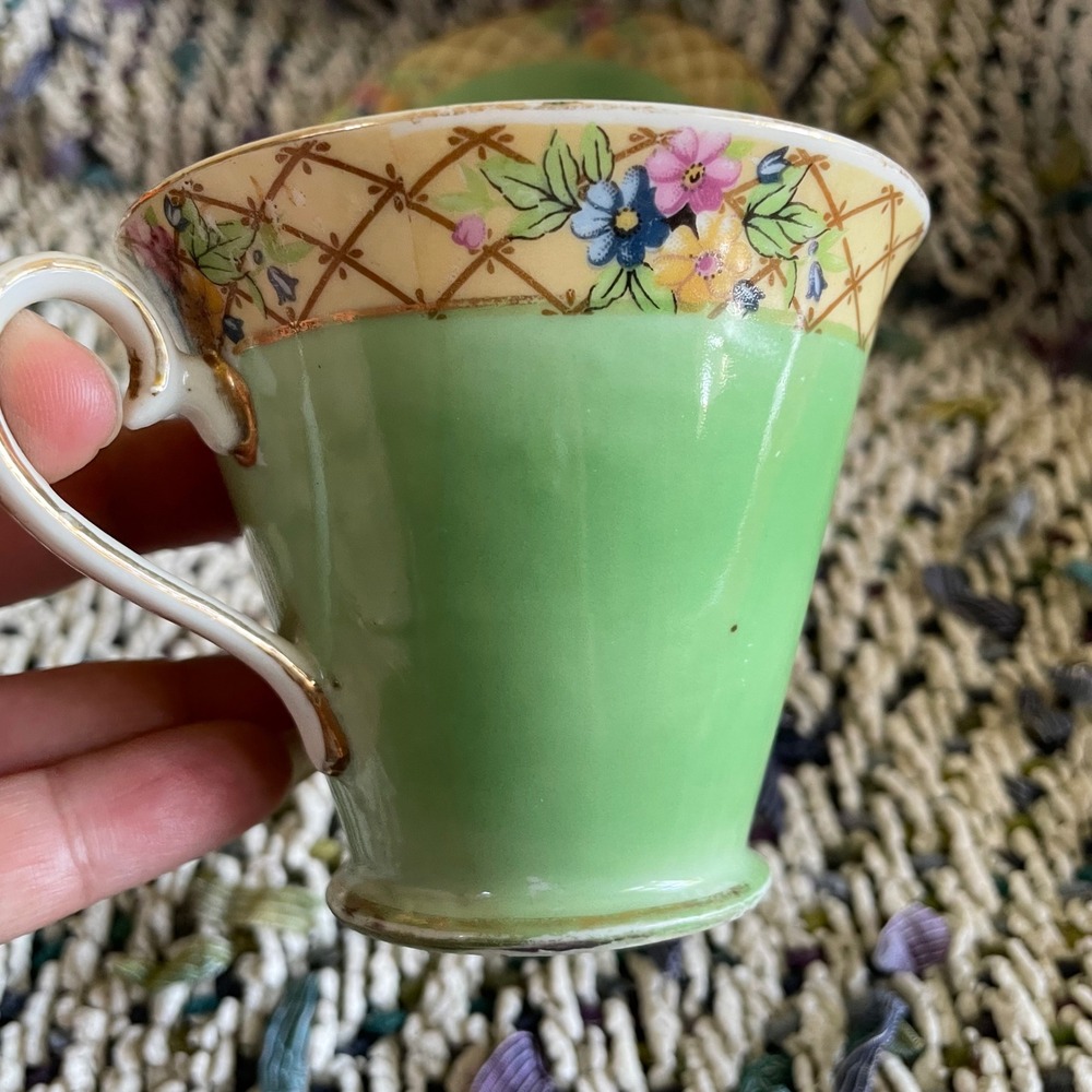 Vintage N&C Japan Green Floral Trellis Porcelain Teacup and Saucer Set - Picture 7 of 11